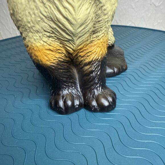 Vintage Blue Eyed Siamese Cat Hand Painted Figurine House of Global Art Japan - Picture 9 of 13